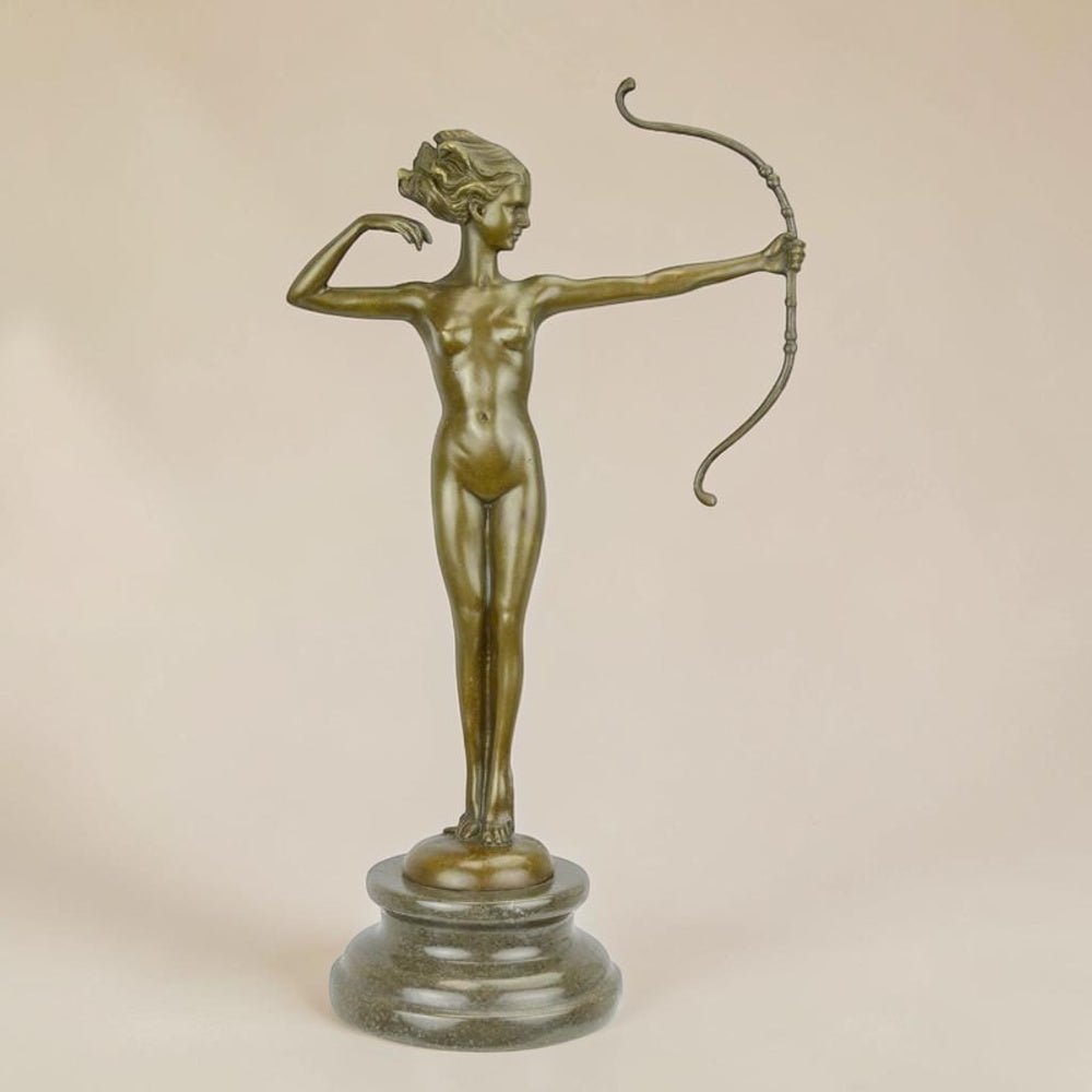 Sculpture bronze Diane chasseresse à l'arc sur socle marbre, vue 4