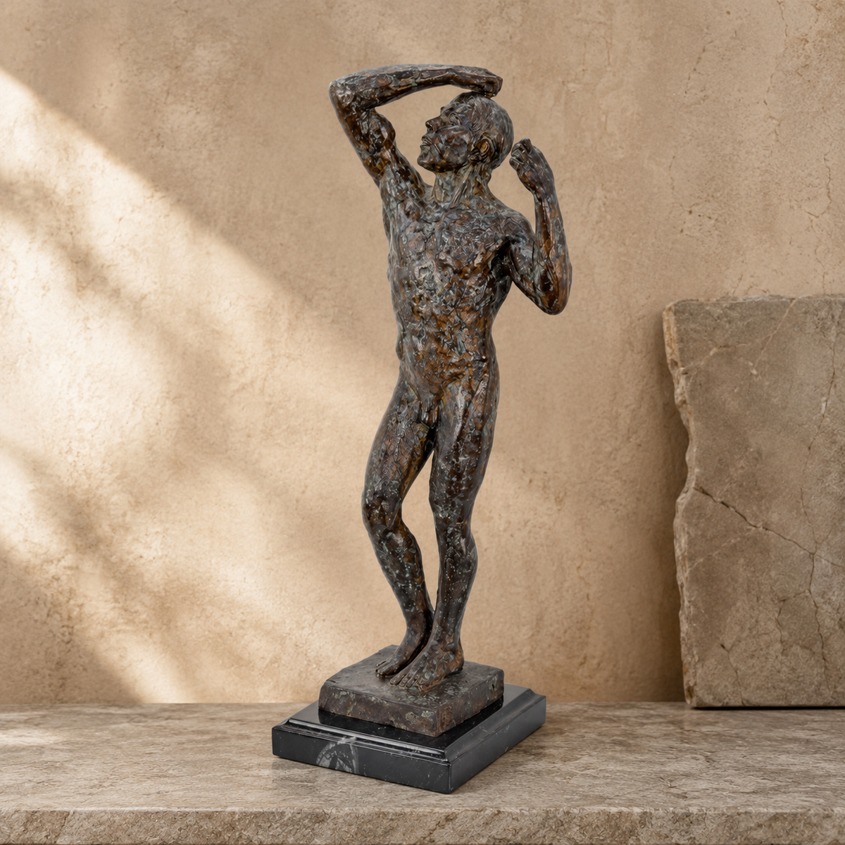 Sculpture en bronze patiné, nu masculin d'après Rodin