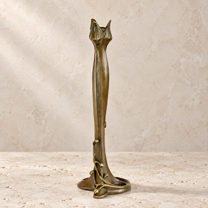 Bougeoir Art Nouveau en bronze à décor végétal, vue d'ensemble
