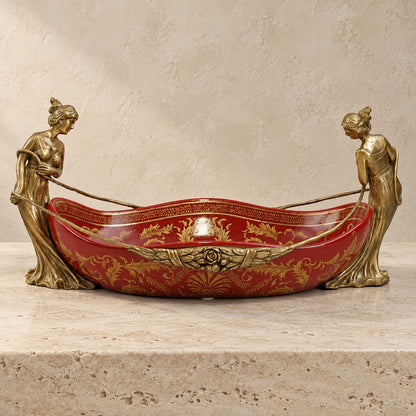 Jardinière en porcelaine rouge et bronze doré aux cariatides, vue d'ensemble