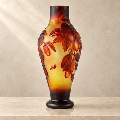 Vase balustre en verre multicouche décor de prunes, face avec inscription gravée