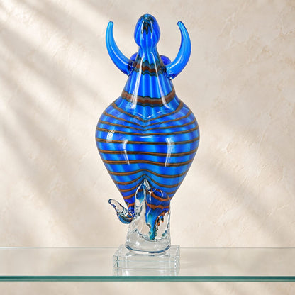Sculpture danseuse en verre soufflé bleu style Murano, vue de face angle 2