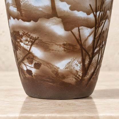 Vase camée en verre multicouche, vol de faisans en hiver, base