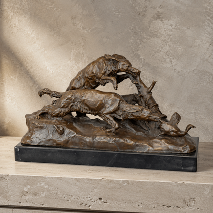 Bronze patine brune, scène de chasse aux canards avec chiens
