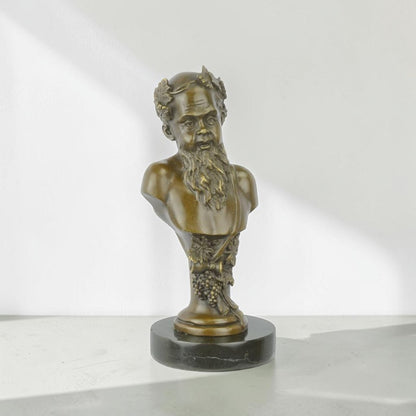 Buste de Bacchus en bronze patiné sur socle en marbre
