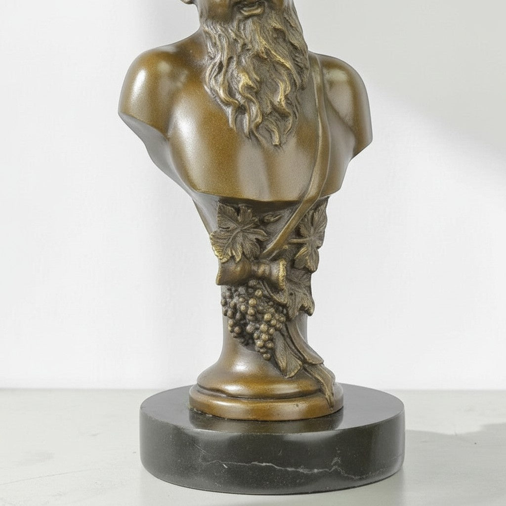 Buste de Bacchus en bronze patiné sur socle en marbre, vue 3