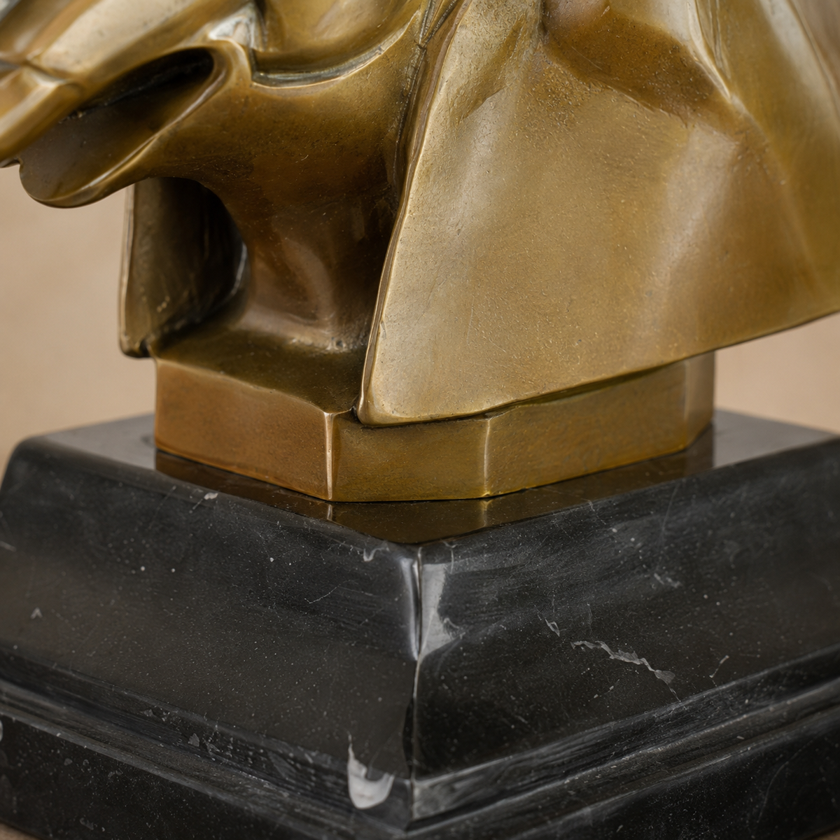 Buste d'éléphant en bronze Art Déco d'après F. Bazin, vue 6