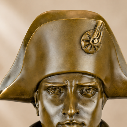Buste de Napoléon en bronze patiné sur socle en marbre, vue 3