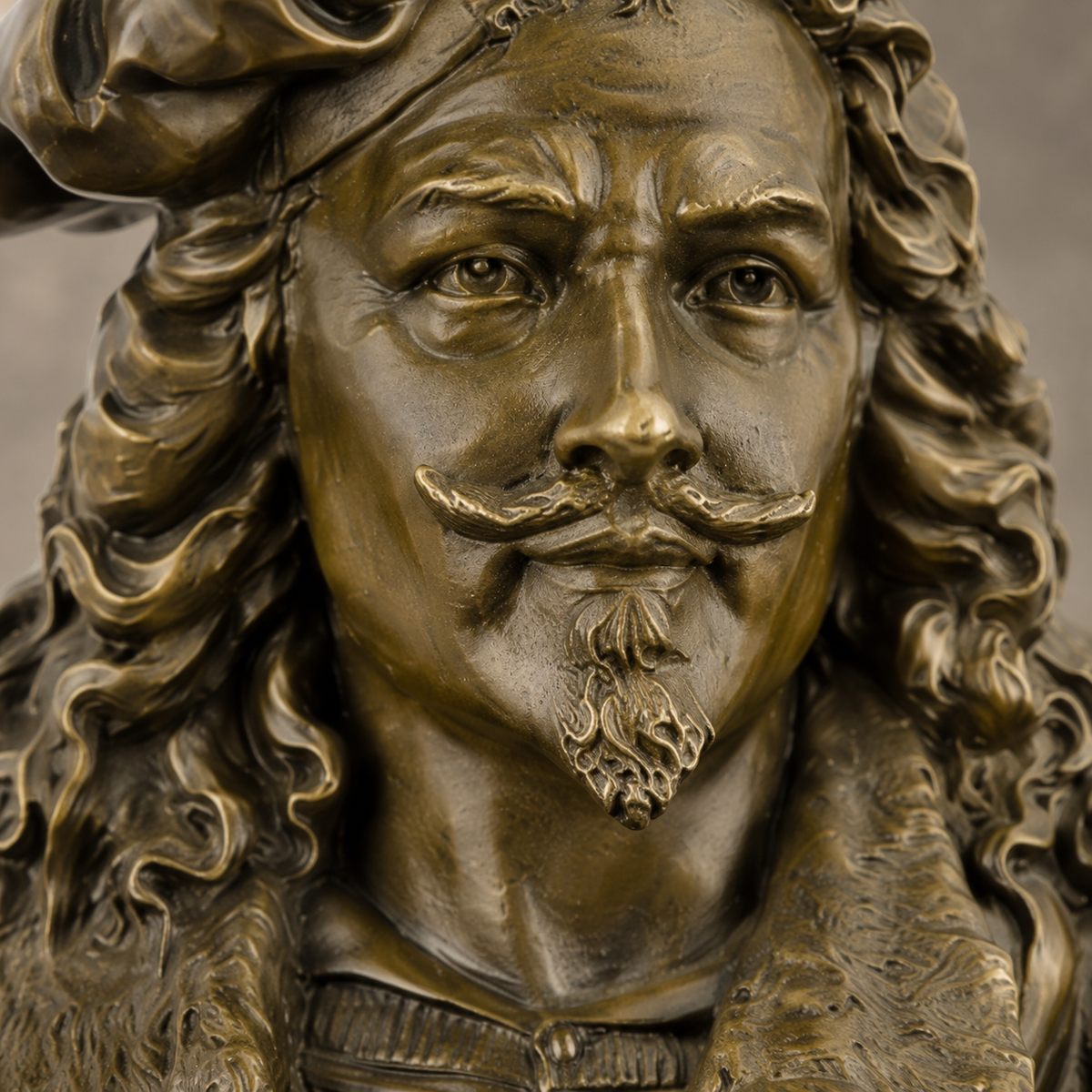 Buste en bronze patiné Rembrandt sur socle en marbre, vue 4