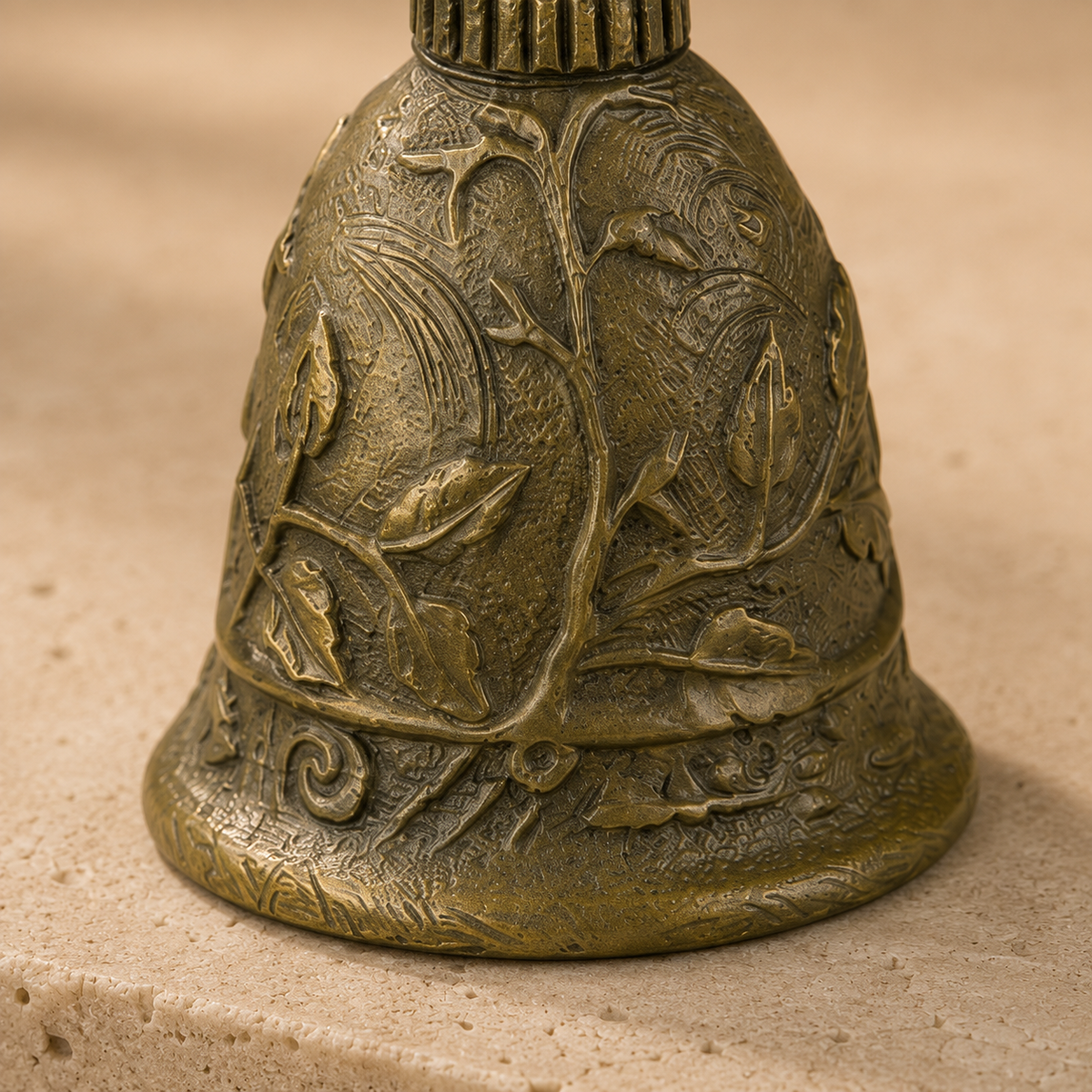 Clochette de table en bronze à poignée tête de lévrier, vue 6