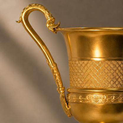 Coupe Médicis en bronze doré sur colonne, style Empire, vue 3