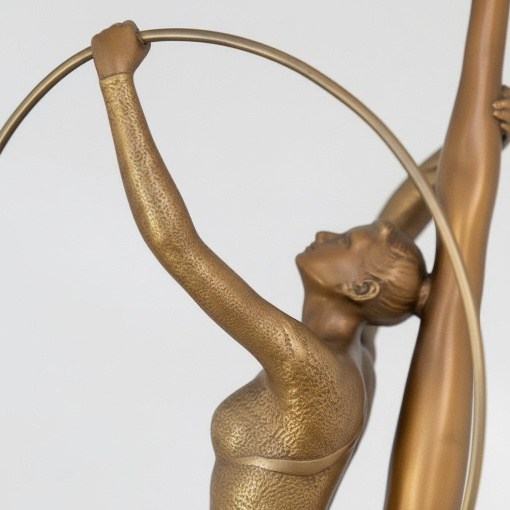 Sculpture bronze Art Déco danseuse gymnaste au cerceau, vue 13