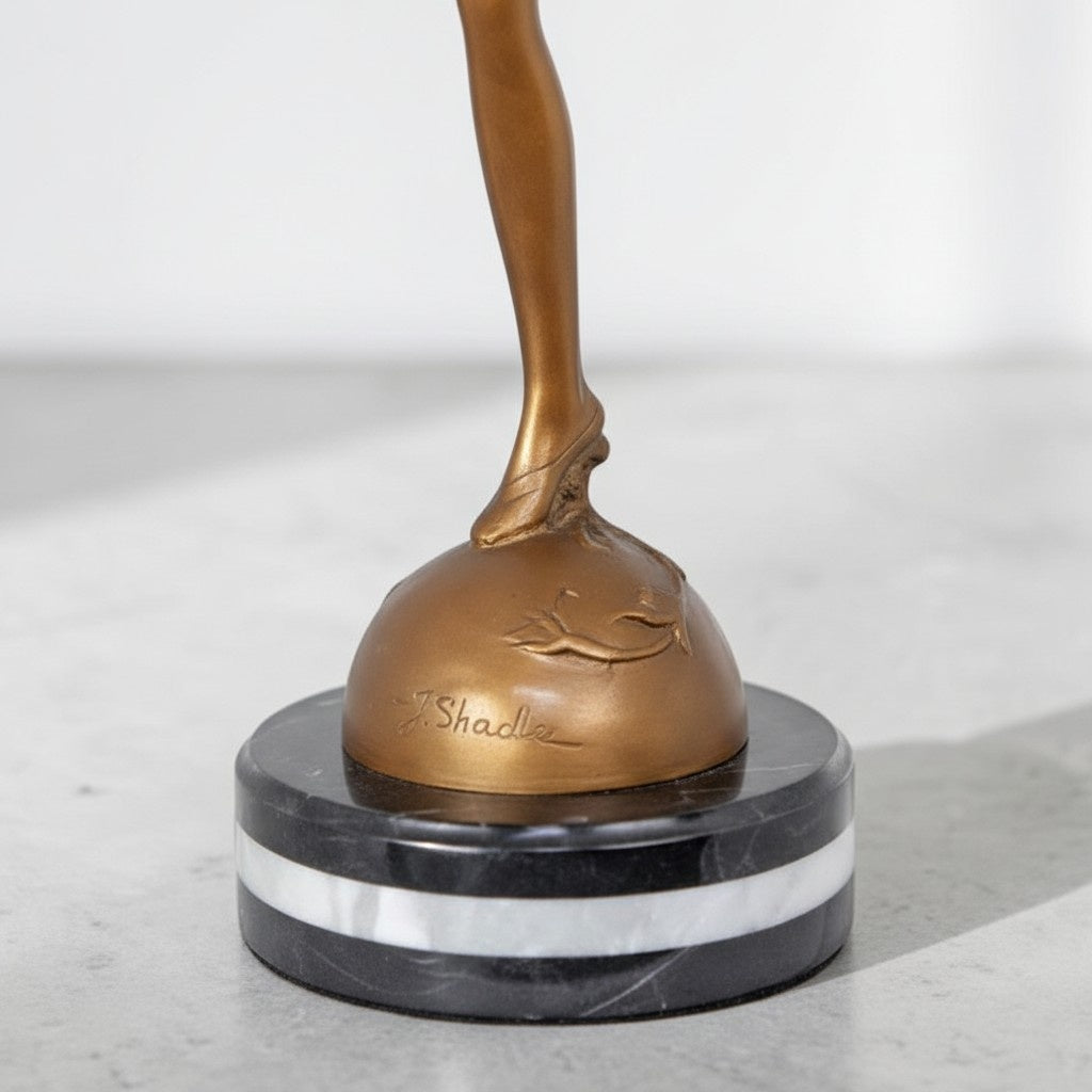 Sculpture bronze Art Déco danseuse gymnaste au cerceau, vue 16