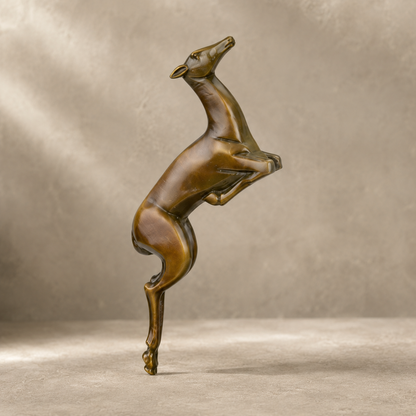 Diane chasseresse à l'arc avec deux lévriers, bronze Art Déco, vue 5