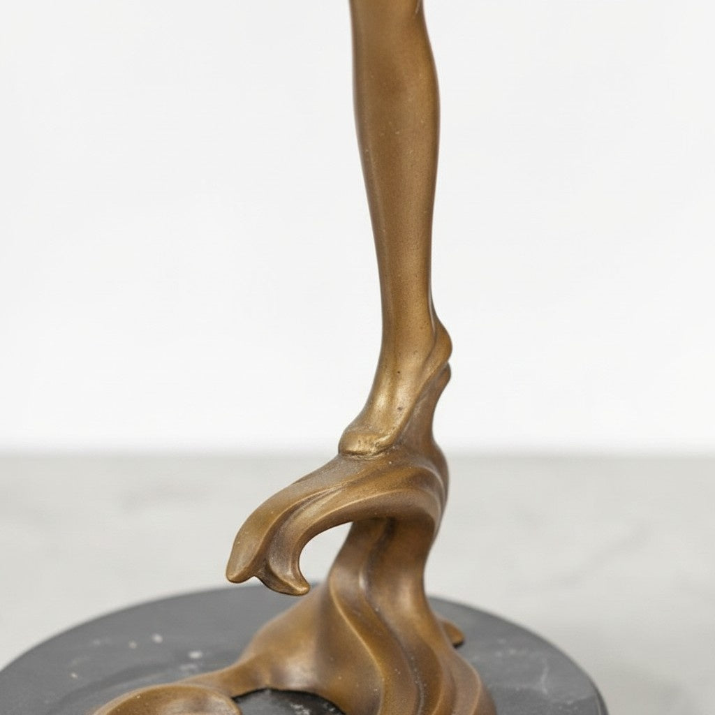 Sculpture bronze doré gymnaste au cerceau sur socle marbre, vue 11