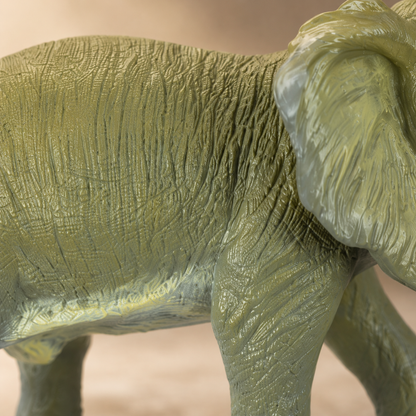 Éléphant d'Afrique trompe levée, figurine réaliste, vue 5