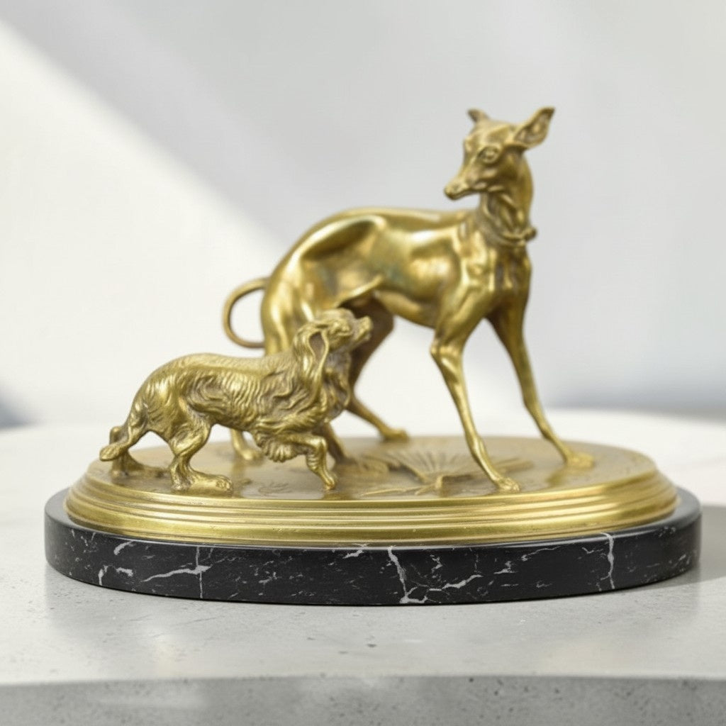 Groupe en laiton doré deux chiens lévrier et épagneul, vue 6