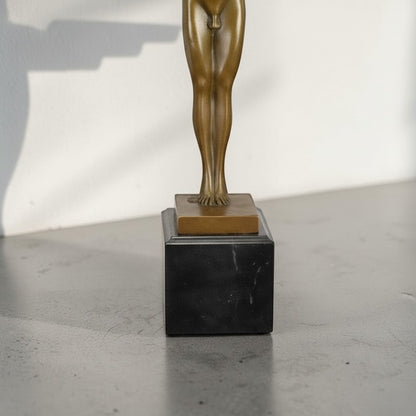Icare ailé, sculpture en bronze patiné style Art Déco, vue 3