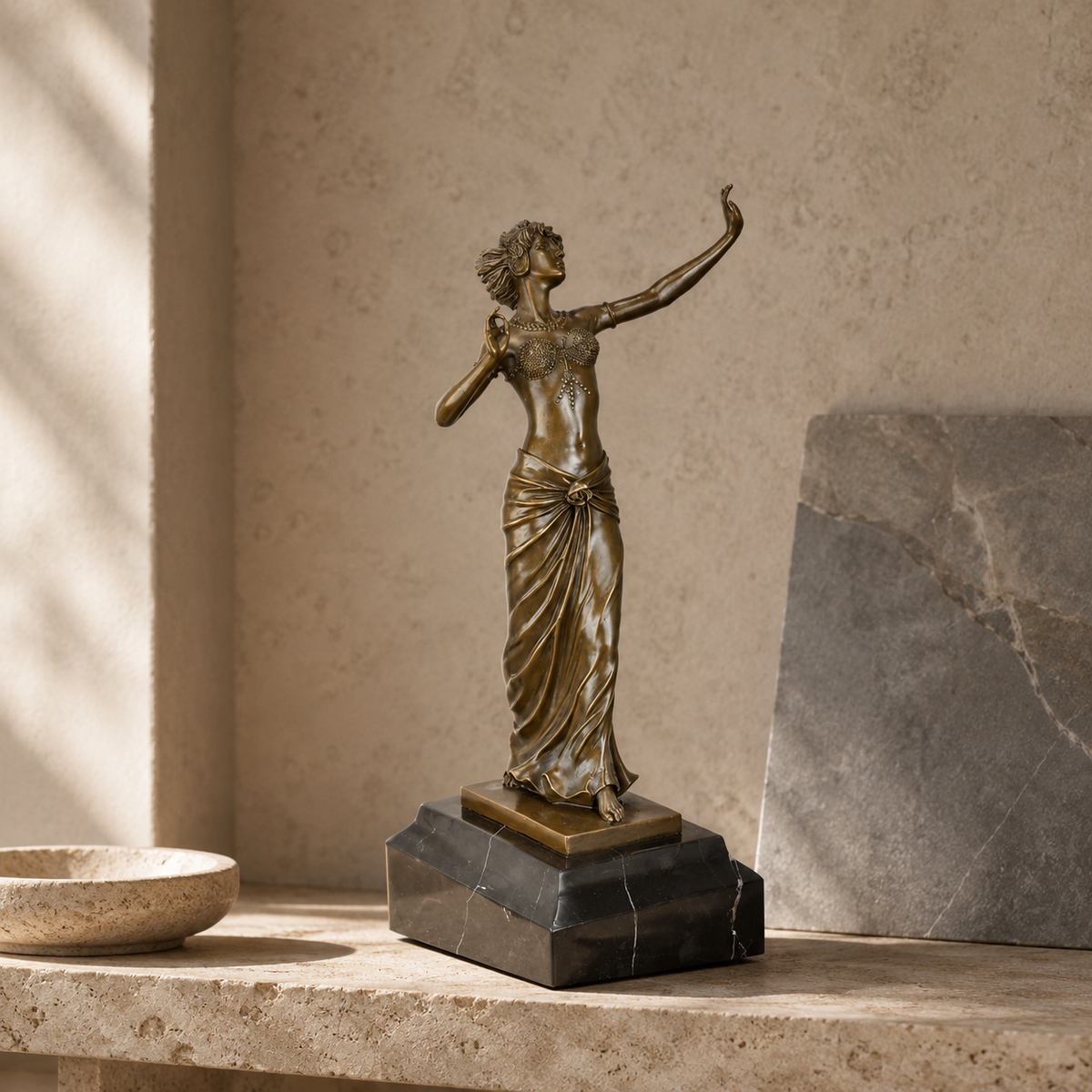 Sculpture bronze Art Déco danseuse orientale sur marbre