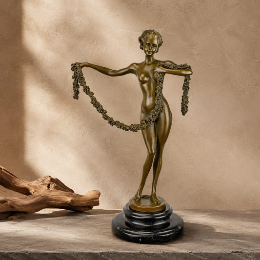 Sculpture bronze Art Déco femme nue à la guirlande florale