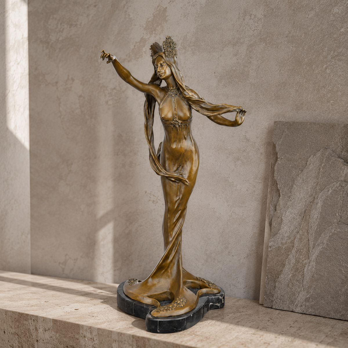 Sculpture bronze Art Nouveau danseuse orientale au voile