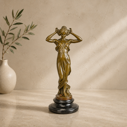 Sculpture bronze Art Nouveau femme drapée à la couronne