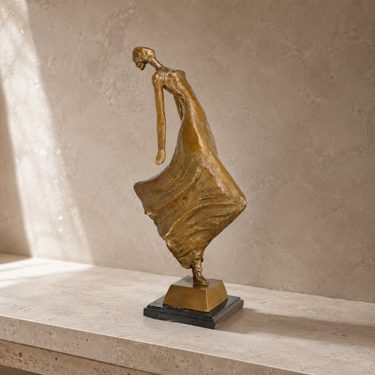 Sculpture bronze danseuse à la robe virevoltante