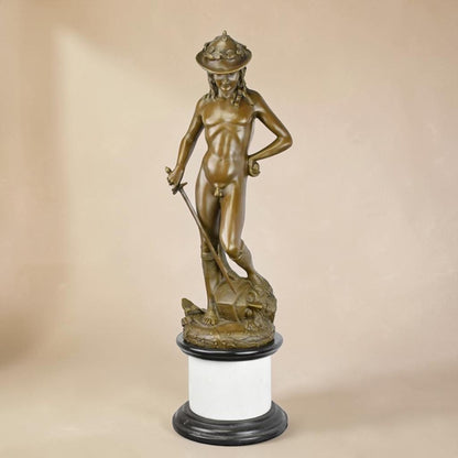 Sculpture bronze David victorieux d'après Donatello, vue 4