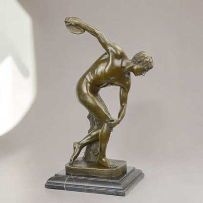Sculpture en bronze Discobole de Myron sur socle marbre, vue 4