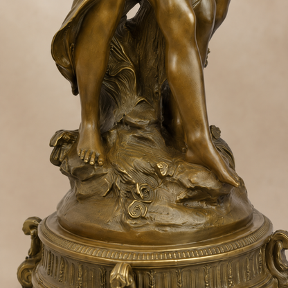 Sculpture bronze doré couple d'enfants dansant sur socle, vue 7