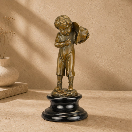 Sculpture bronze enfant porteur de hotte sur socle marbre