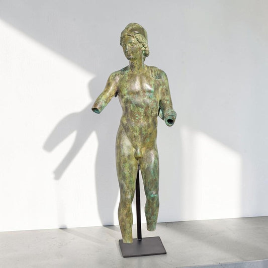 Sculpture bronze Éphèbe d'Agde à patine verte antique