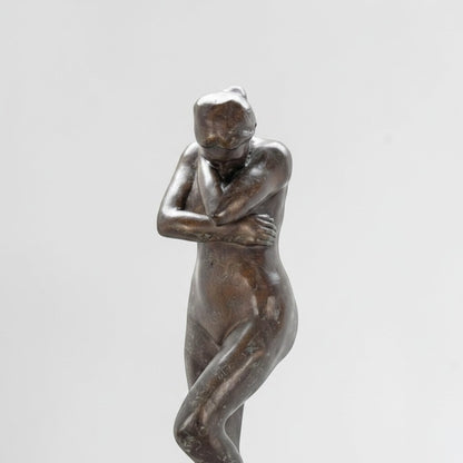 Sculpture en bronze Ève d'après Rodin sur socle marbre, vue 2