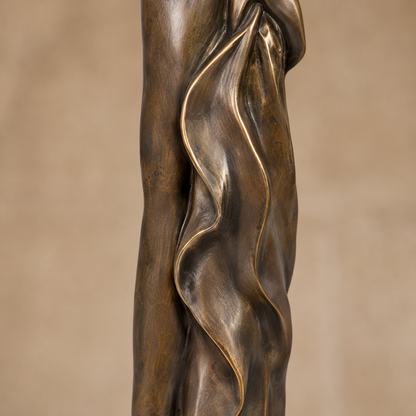 Sculpture bronze femme stylisée au drapé, style moderniste, vue 6