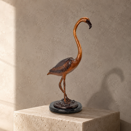 Sculpture bronze flamant rose patine cuivrée sur socle marbre