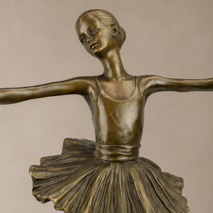 Sculpture bronze jeune ballerine en arabesque sur marbre, vue 3