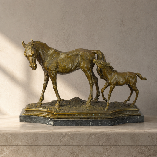 Sculpture bronze jument et poulain sur socle marbre veiné