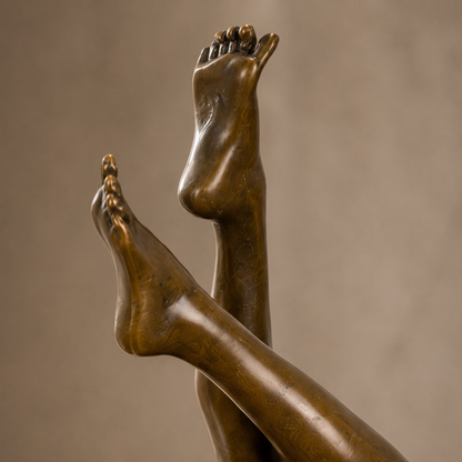 Sculpture bronze nu féminin allongé sur socle marbre, vue 6