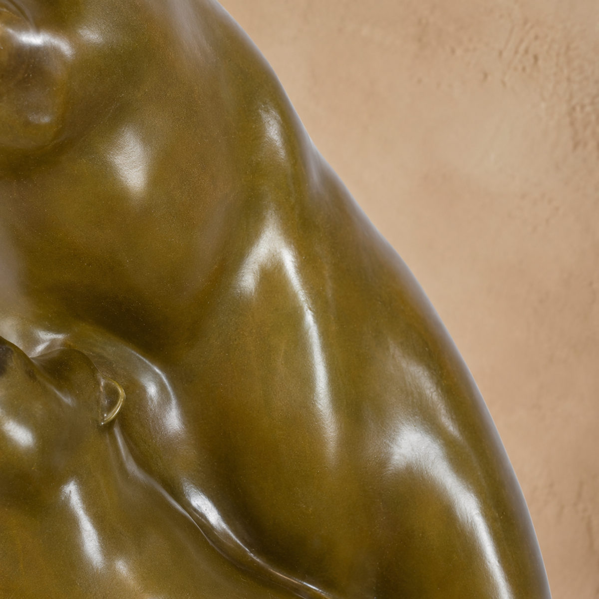 Sculpture bronze ourse et ourson sur socle marbre, vue 6