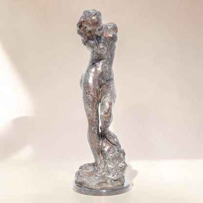 Sculpture en bronze patiné Ève d'après Rodin, vue 4