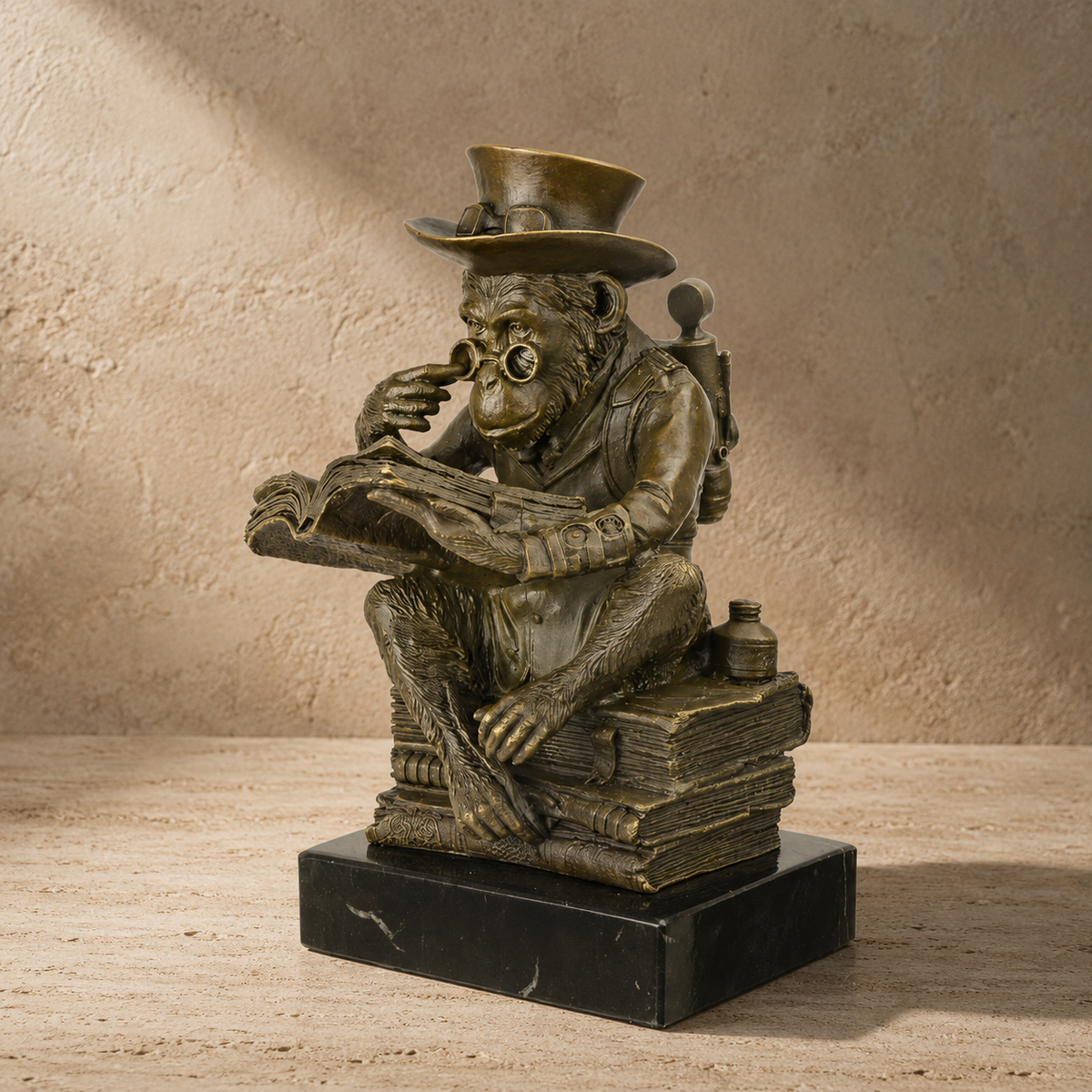 Sculpture bronze singe savant au haut-de-forme lisant