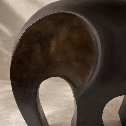 Sculpture éléphant stylisé en bronze à patine brune, vue 3