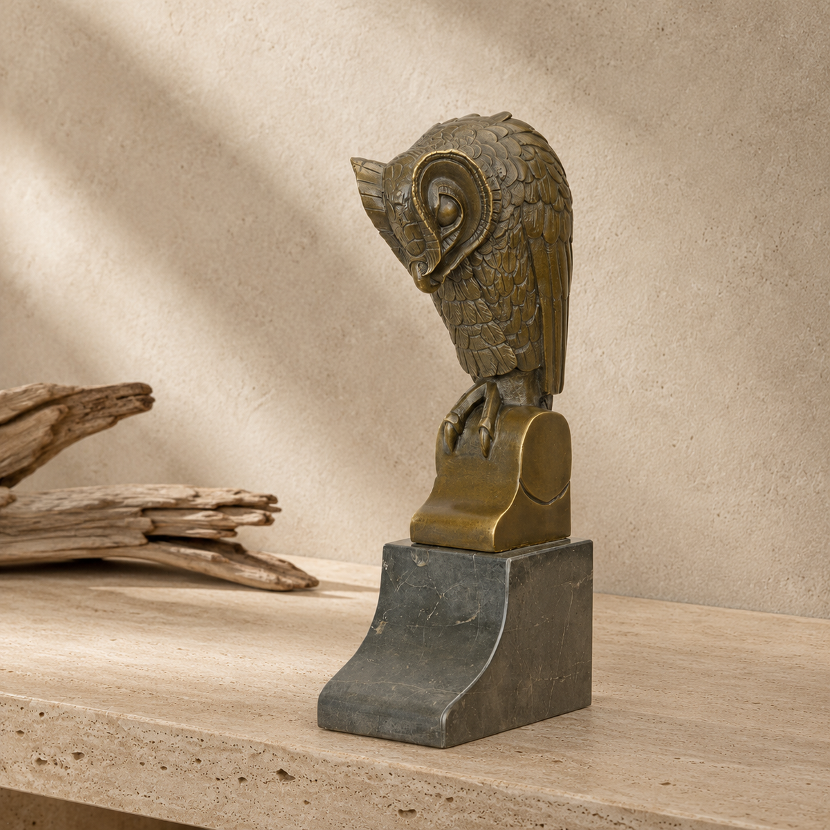 Sculpture en bronze Art Déco hibou sur socle en marbre
