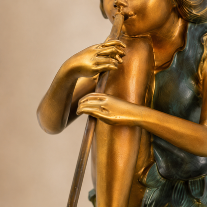 Sculpture en bronze, fée musicienne jouant de la flûte, vue 5