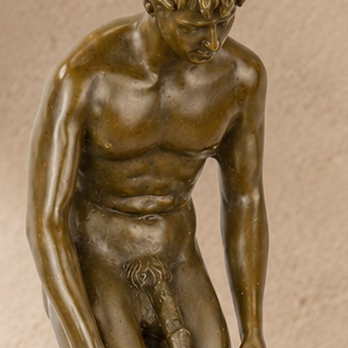 Sculpture en bronze Nu masculin au drapé sur socle marbre, vue 3