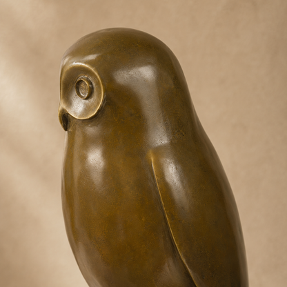 Sculpture en bronze patiné, chouette sur socle marbre noir, vue 4