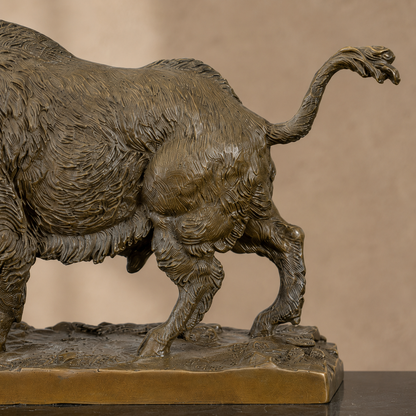 Sculpture en bronze patiné, sanglier en mouvement sur marbre, vue 6