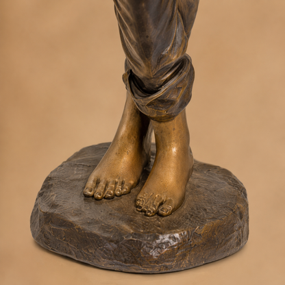 Sculpture en bronze polychrome jeune flûtiste pieds nus, vue 6