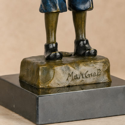 Sculpture en bronze polychrome, jeune garçon fumeur, vue 6