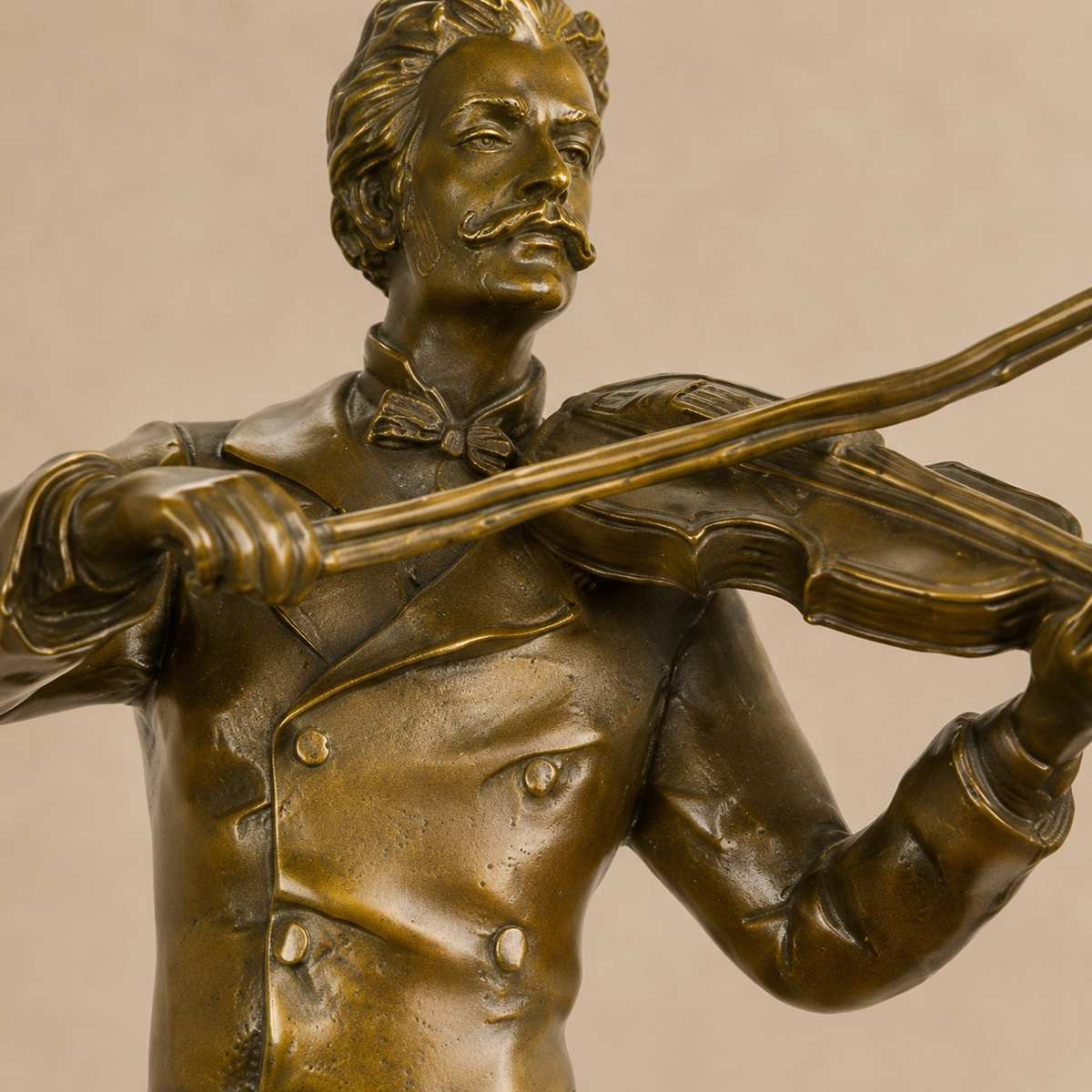 Sculpture en bronze violoniste Johann Strauss sur marbre, vue 4